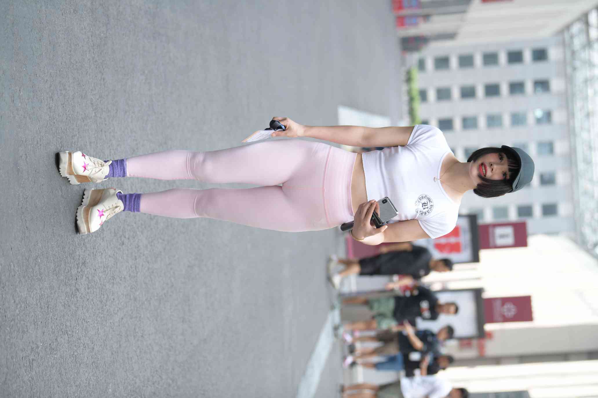 图片[2]-短发鸭舌帽时尚女生【102P】04022-学姐图库