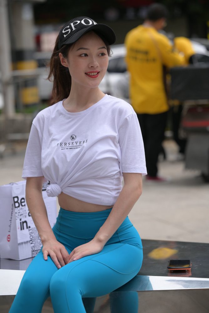 图片[2]-蓝色瑜伽裤阳光女孩J2095 611P1V-21.8GB-学姐图库