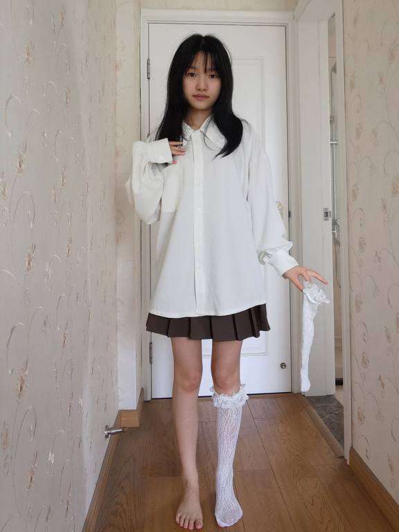 百褶裙可爱又大方的小姑娘【122P】20002-学姐图库