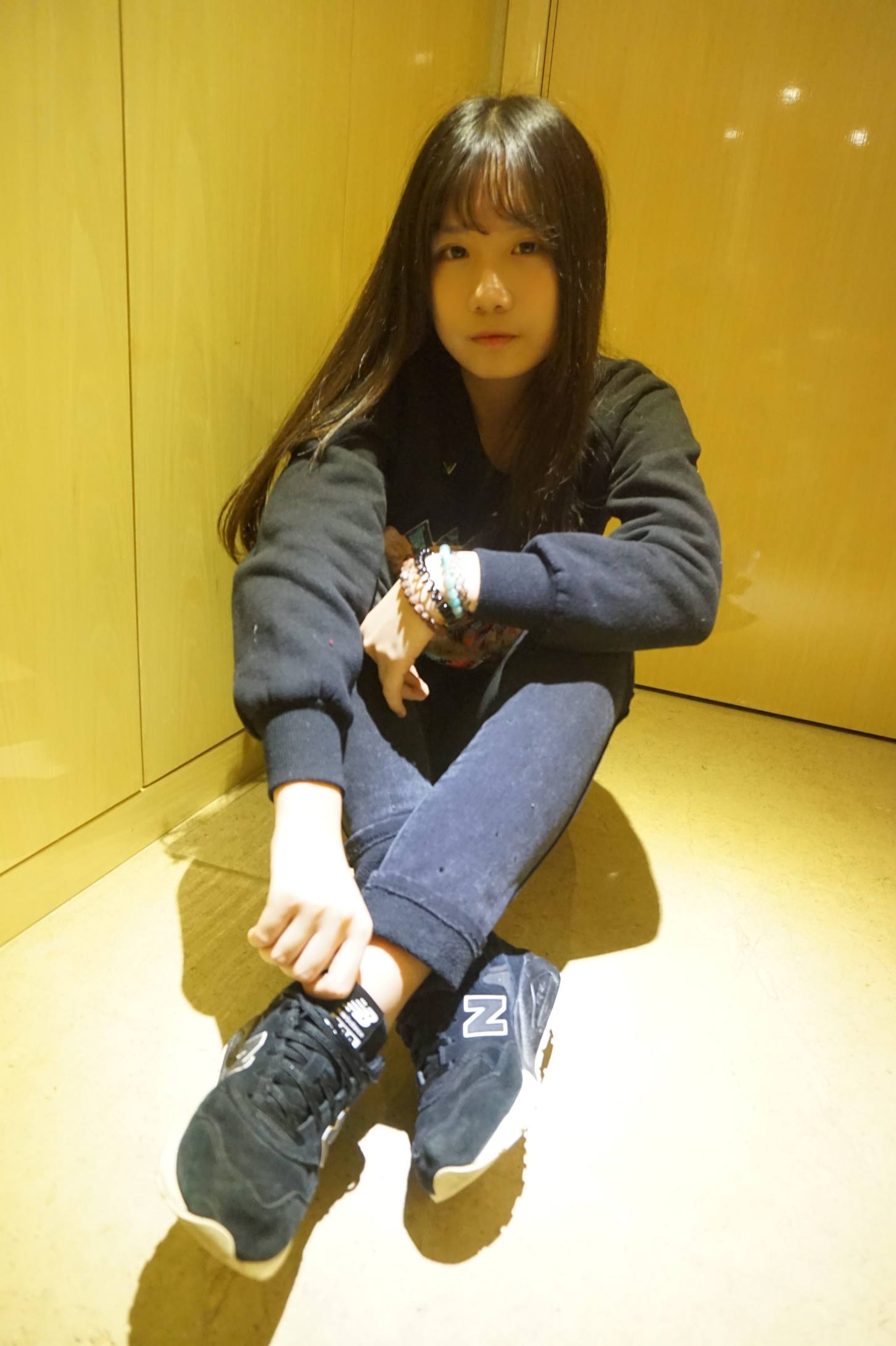图片[2]-齐刘海的长发女孩【70P】20016-学姐图库