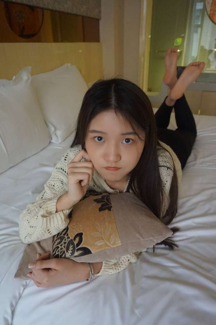 图片[4]-眼神很清澈的赤脚女孩【59P】20020-学姐图库
