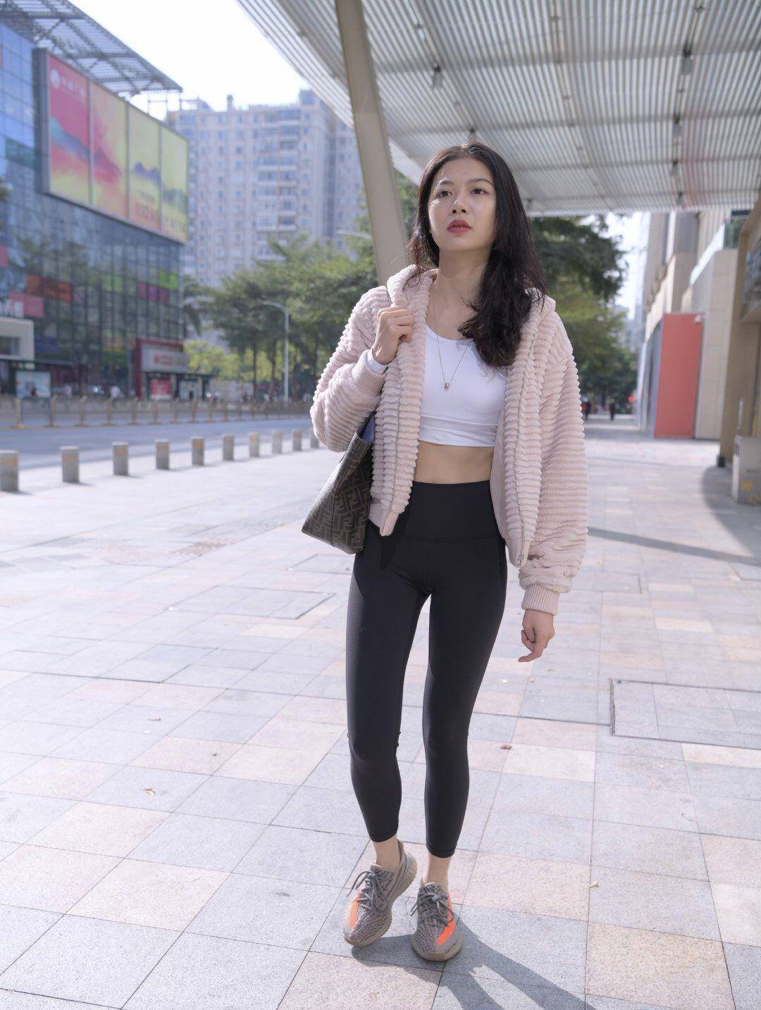 图片[3]-逛街的紧身瑜伽裤女孩 J1455 411P2V-26.6GB-学姐图库