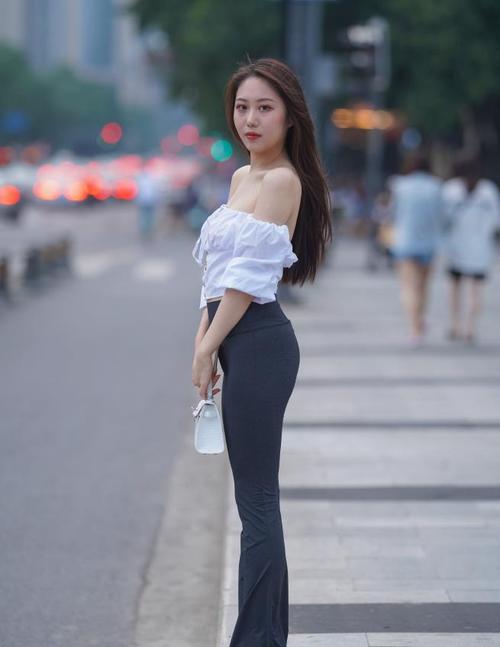 图片[3]-身材非常哇塞的瑜伽裤女孩  J1333 521P6V-21.6GB-学姐图库