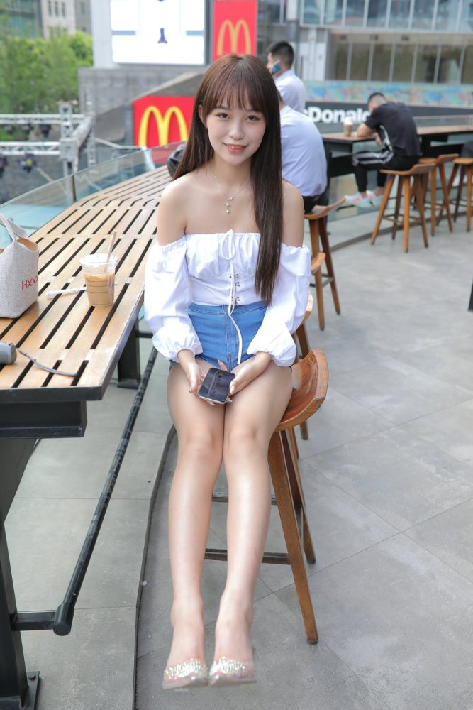 J2175 419P12V-19.6GB-学姐图库