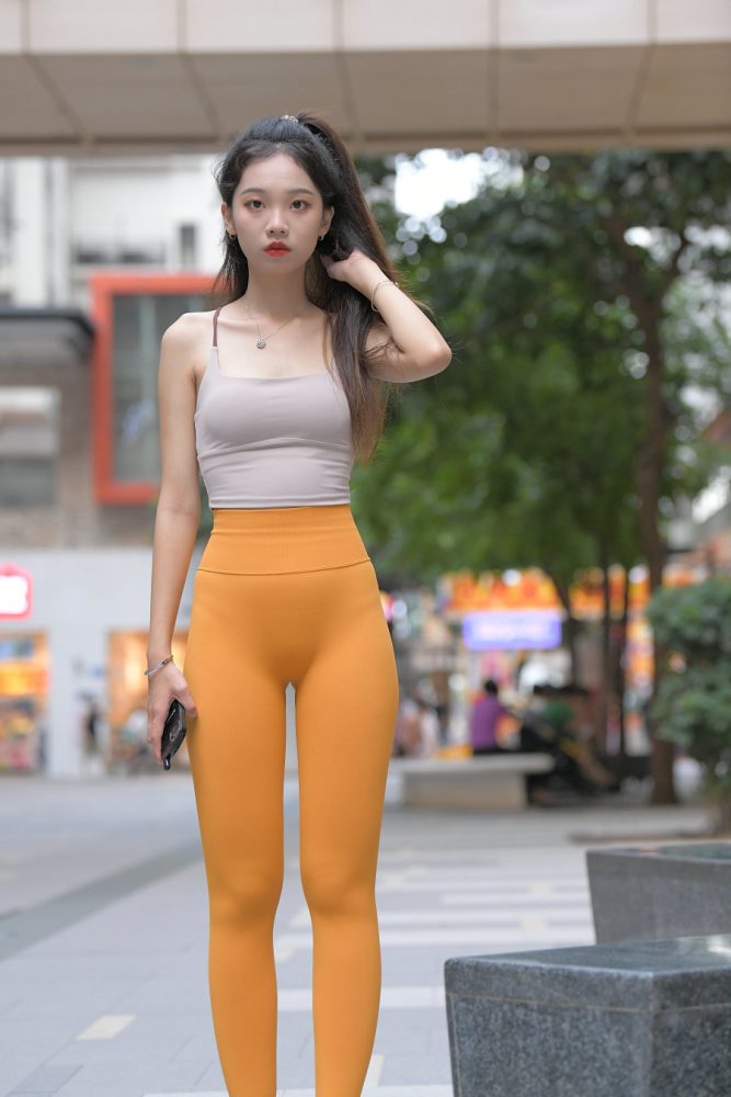 超级可爱的橘黄瑜伽裤女孩J3030 801P1V-28.0GB-学姐图库